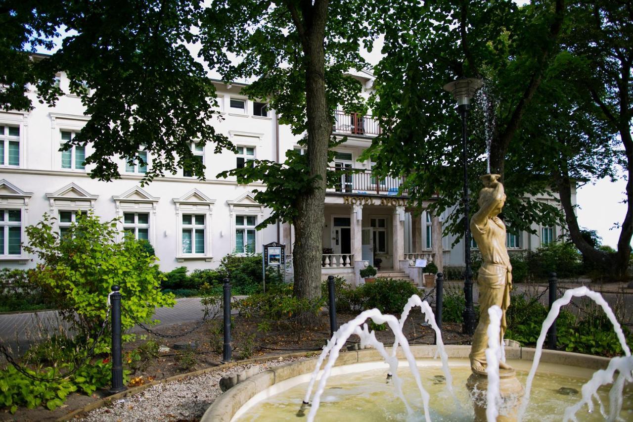 Hotel Apollo Darlowko Exterior photo